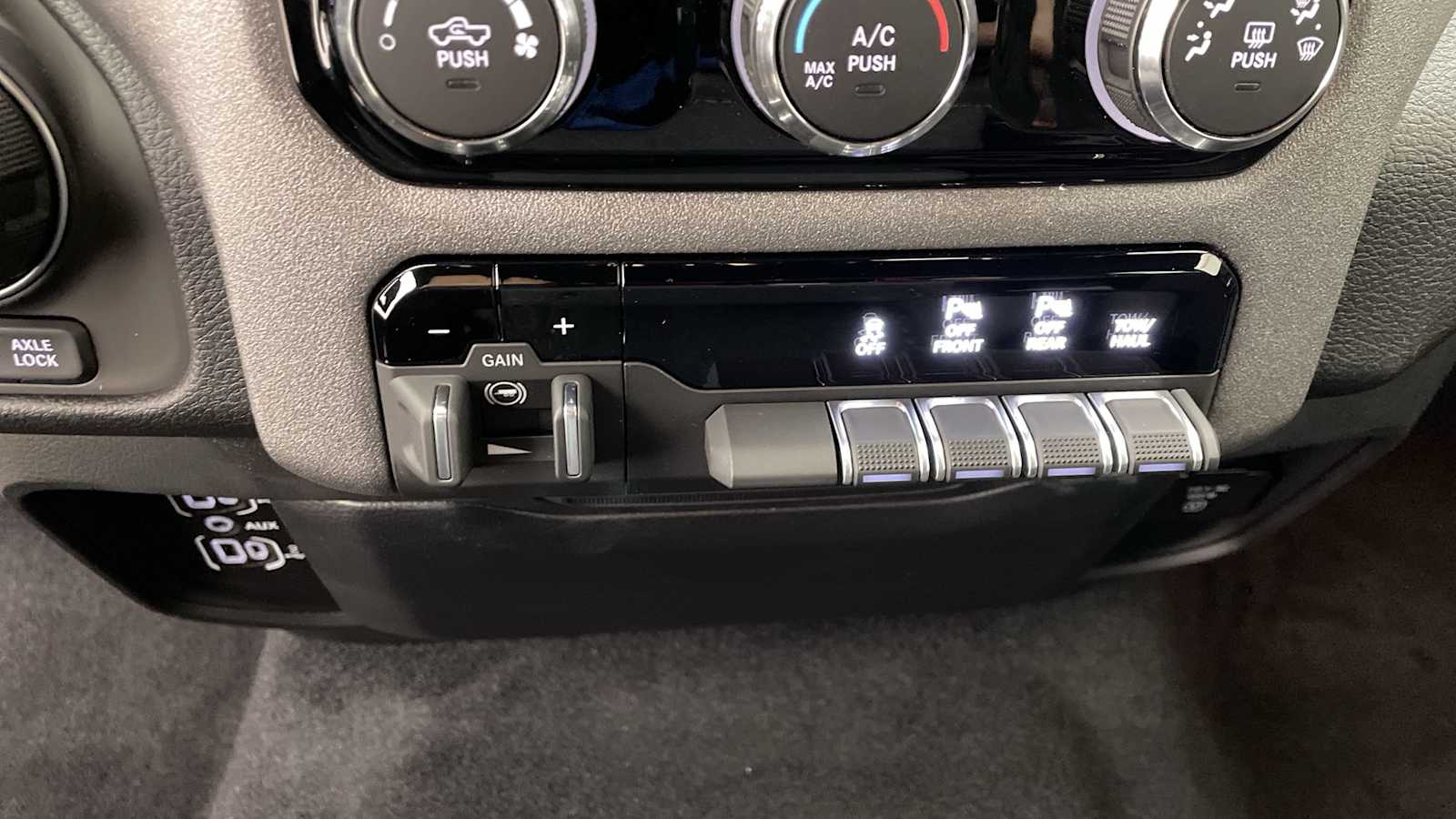 Thumbnail: 2026 RAM 1500 - 22