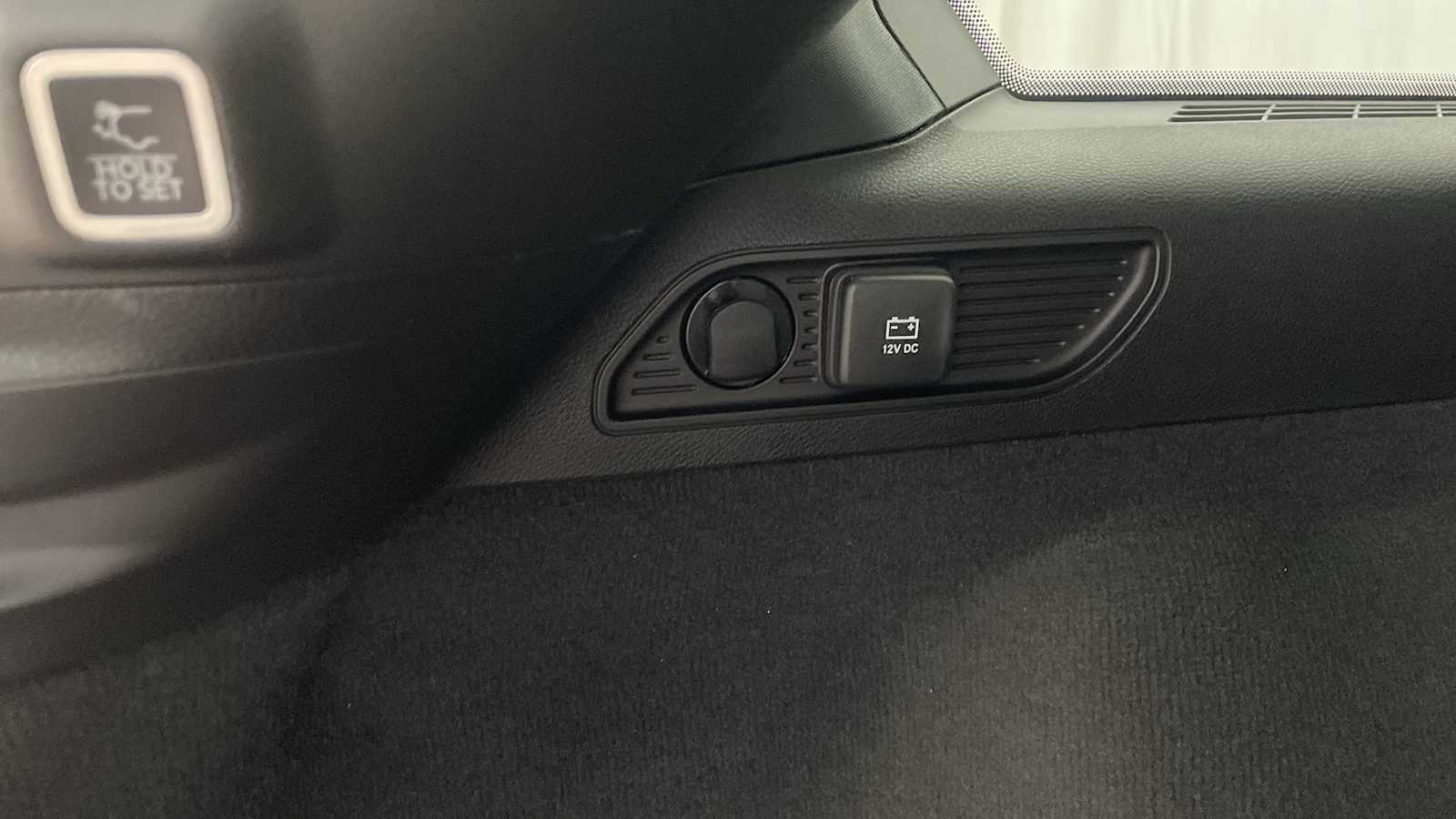 Thumbnail: 2025 Jeep Grand Cherokee - 29