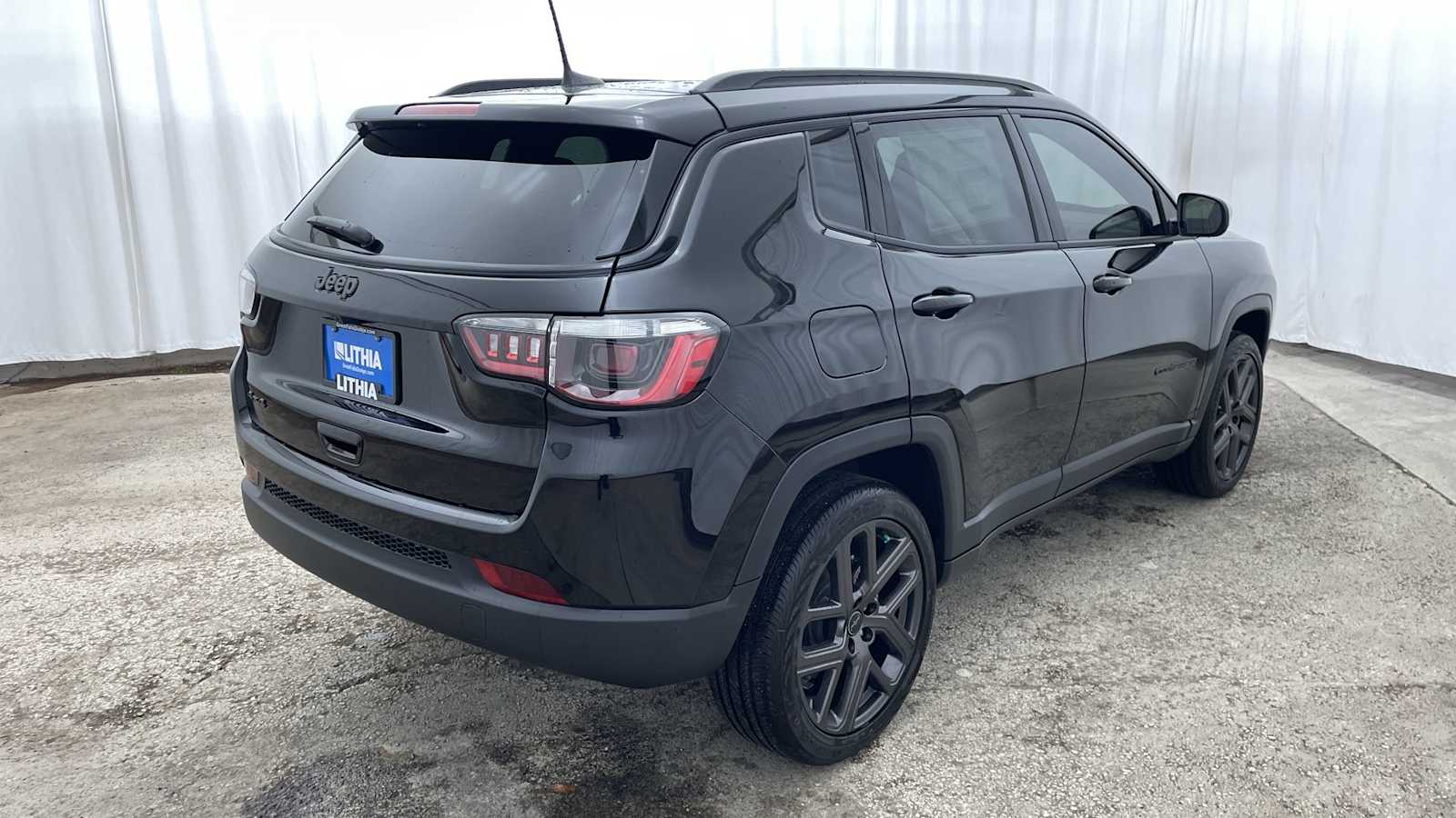 Thumbnail: 2026 Jeep Compass - 33