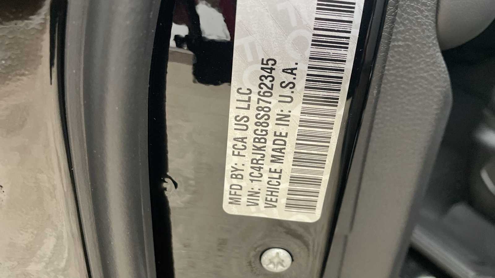 Thumbnail: 2025 Jeep Grand Cherokee - 32