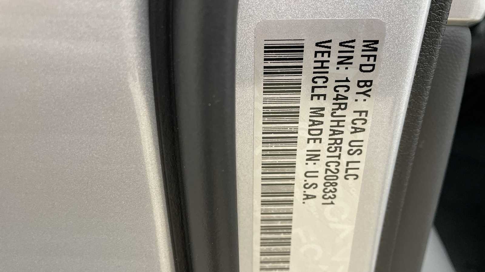 Thumbnail: 2026 Jeep Grand Cherokee - 30