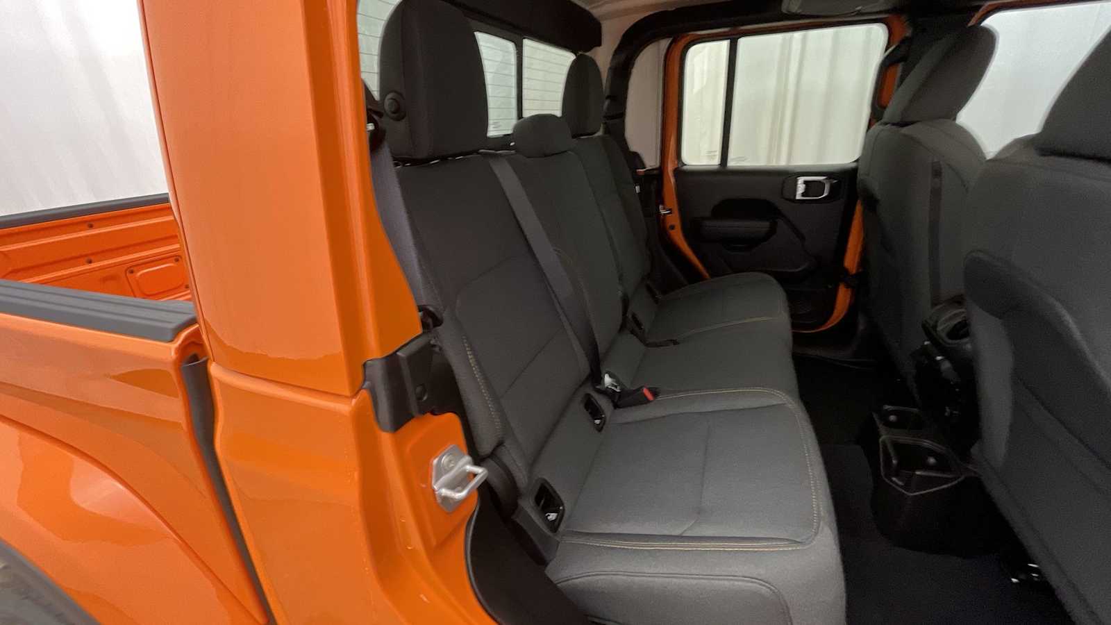 Thumbnail: 2025 Jeep Gladiator - 11