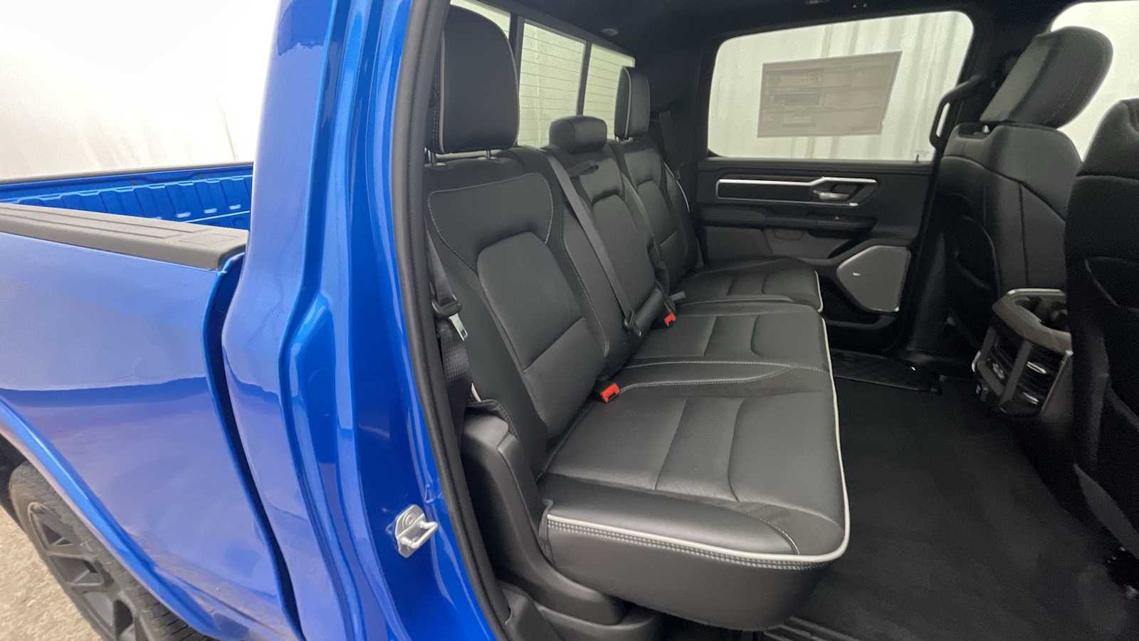 Thumbnail: 2026 RAM 1500 - 11