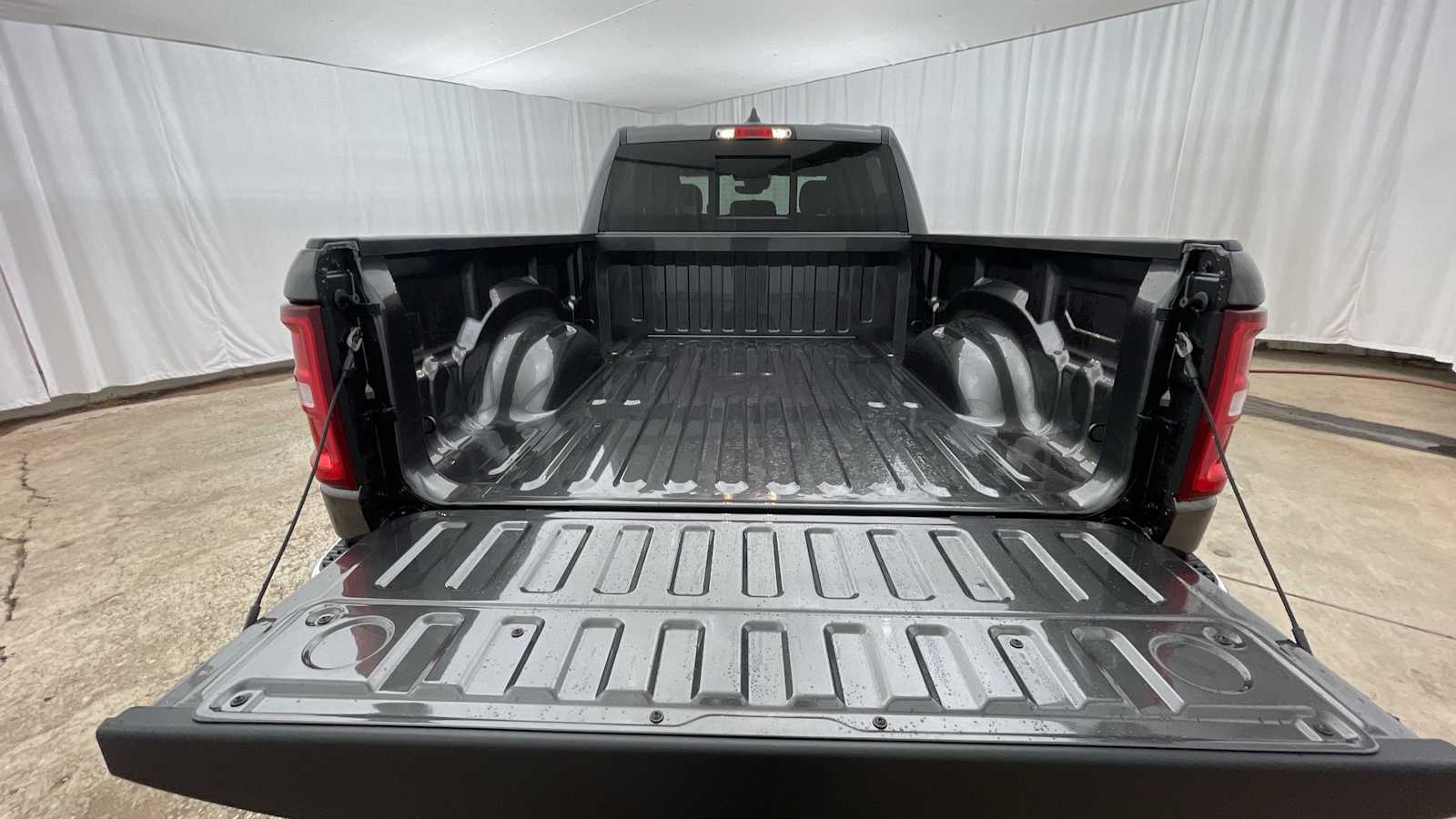 Thumbnail: 2026 RAM 1500 - 29