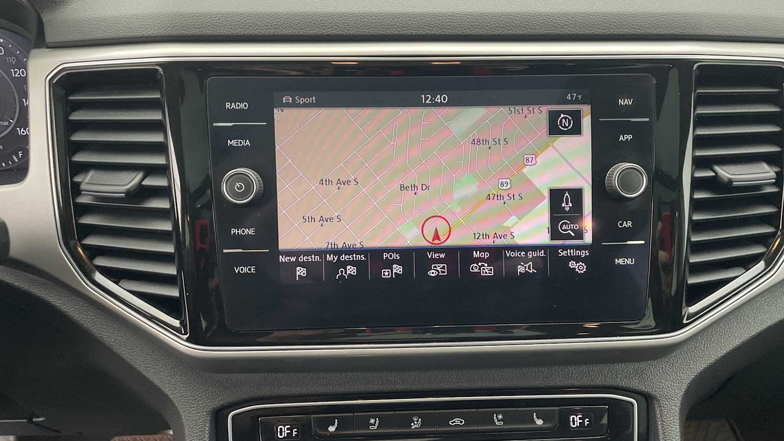 Thumbnail: 2019 Volkswagen Atlas - 4