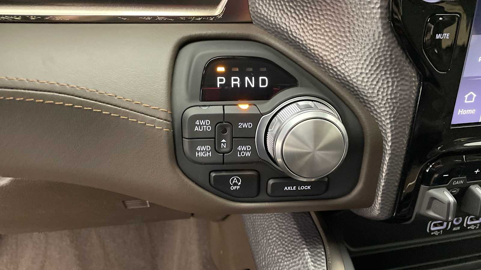 Thumbnail: 2026 RAM 1500 - 19