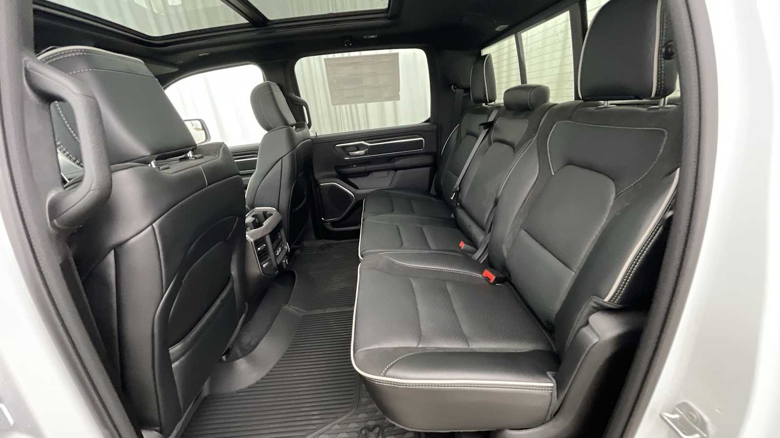 Thumbnail: 2026 RAM 1500 - 10