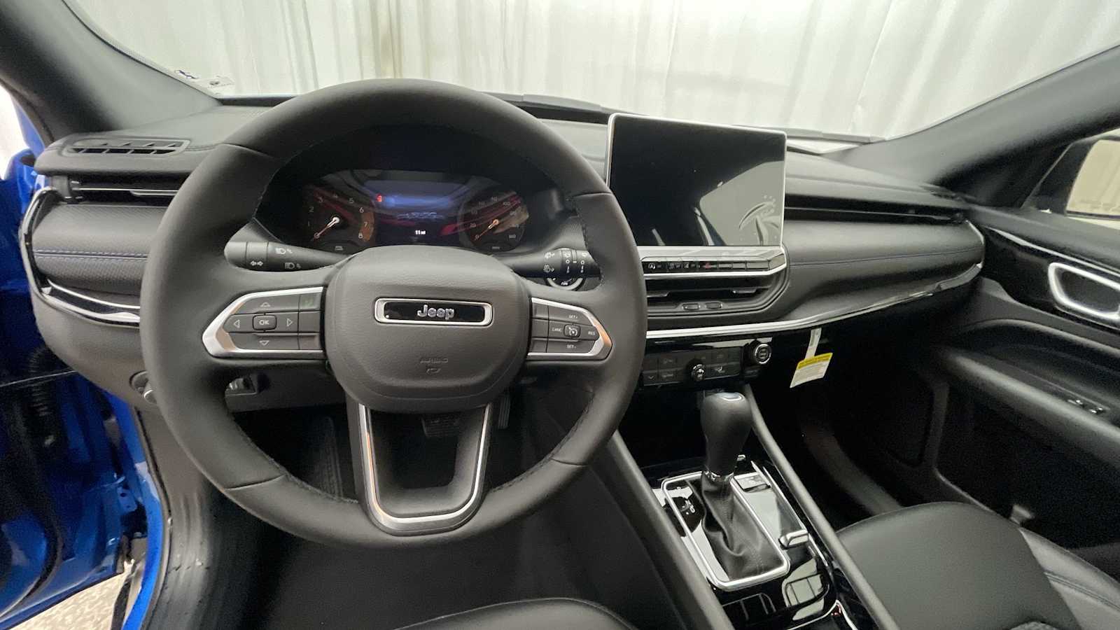 Thumbnail: 2026 Jeep Compass - 3