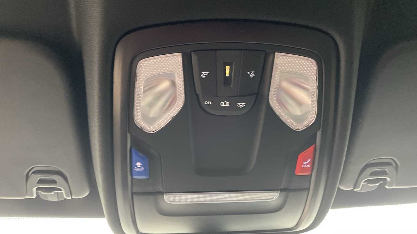 Thumbnail: 2025 RAM 1500 - 21