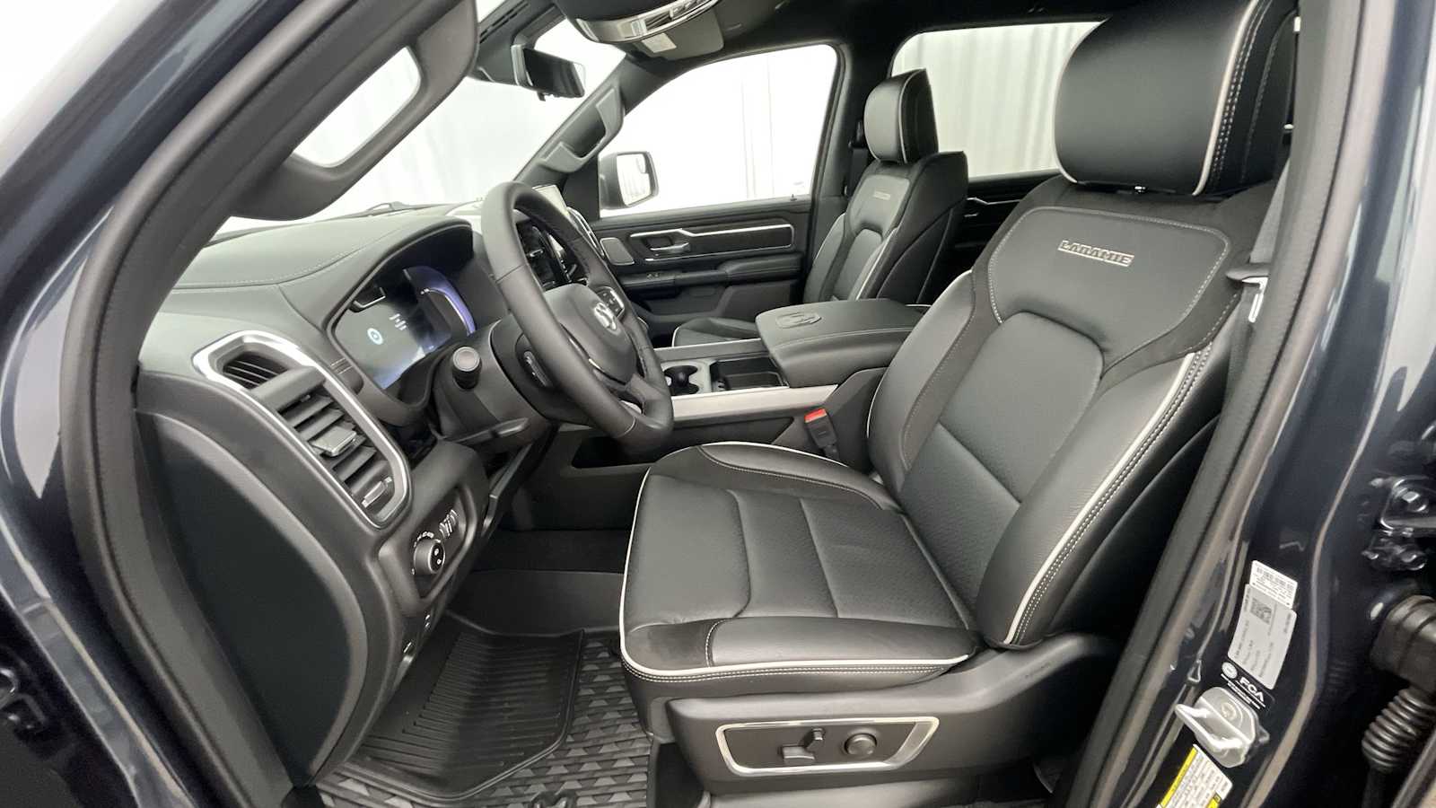 Thumbnail: 2026 RAM 1500 - 6