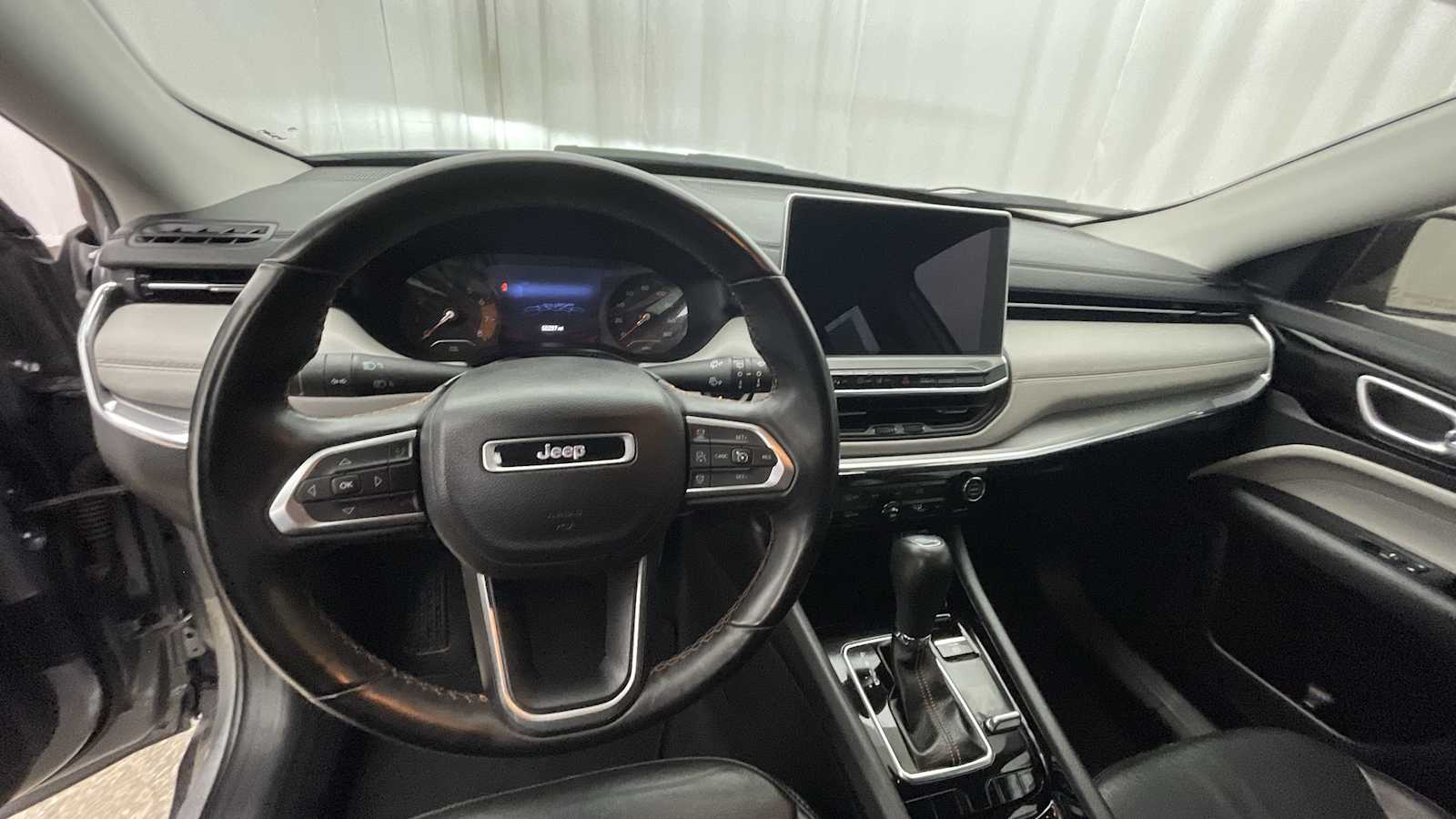 Thumbnail: 2022 Jeep Compass - 3