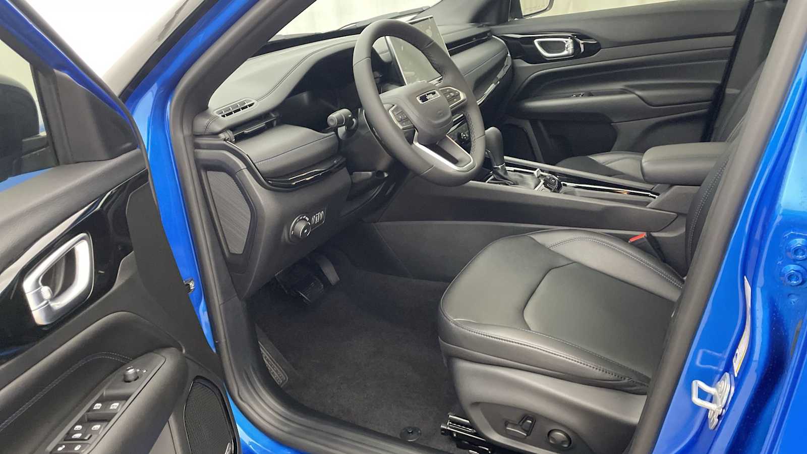 Thumbnail: 2026 Jeep Compass - 2