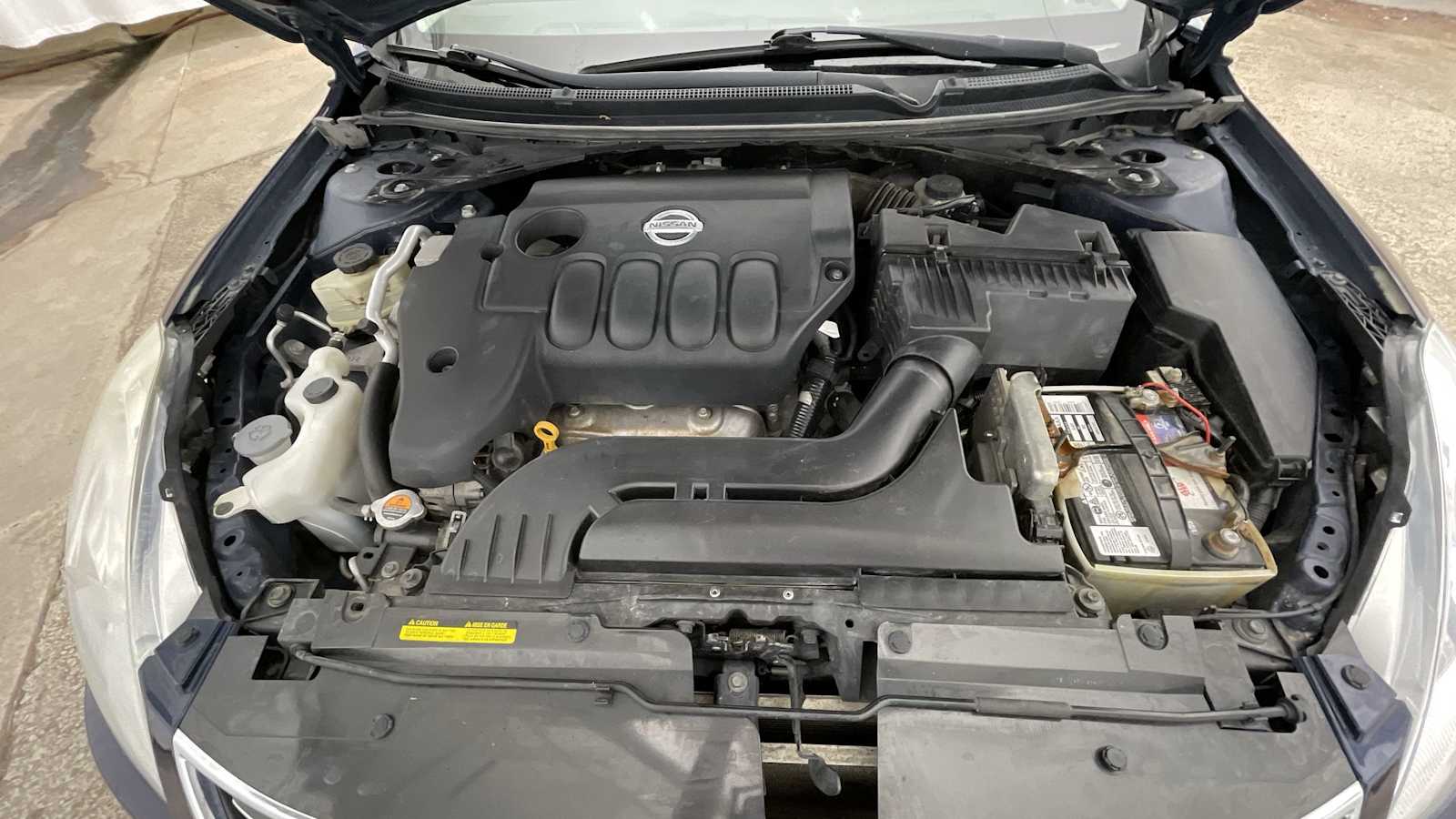 Thumbnail: 2012 Nissan Altima - 20