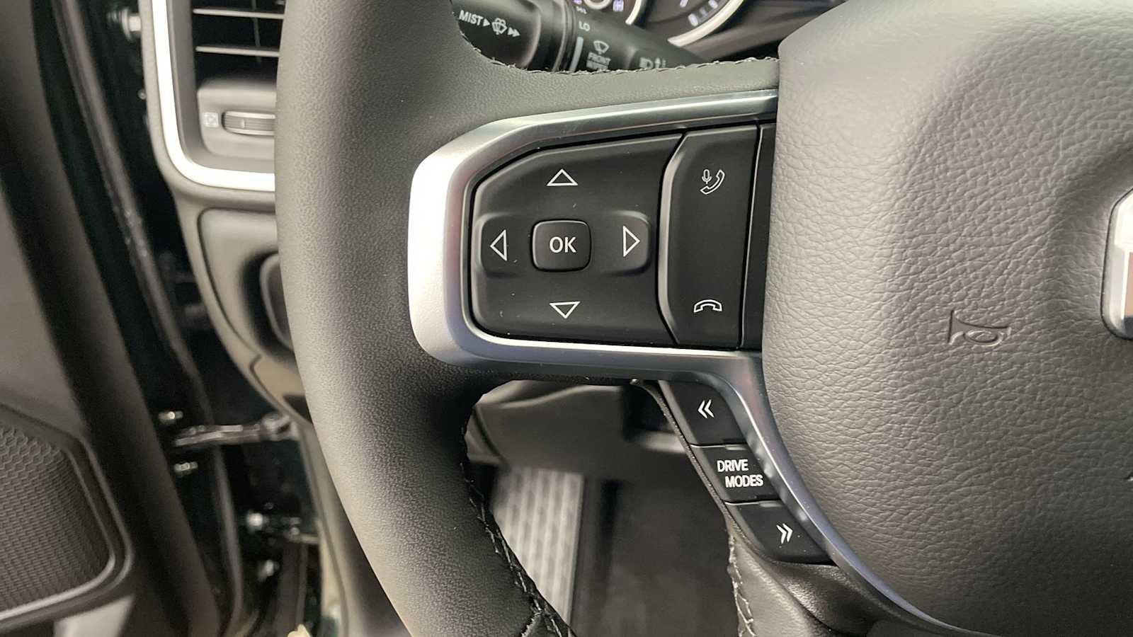 Thumbnail: 2026 RAM 1500 - 13