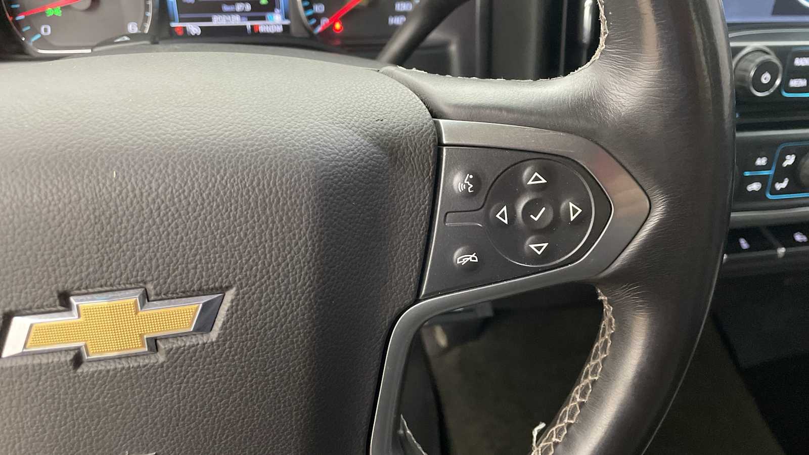 Thumbnail: 2014 Chevrolet Silverado 1500 - 13