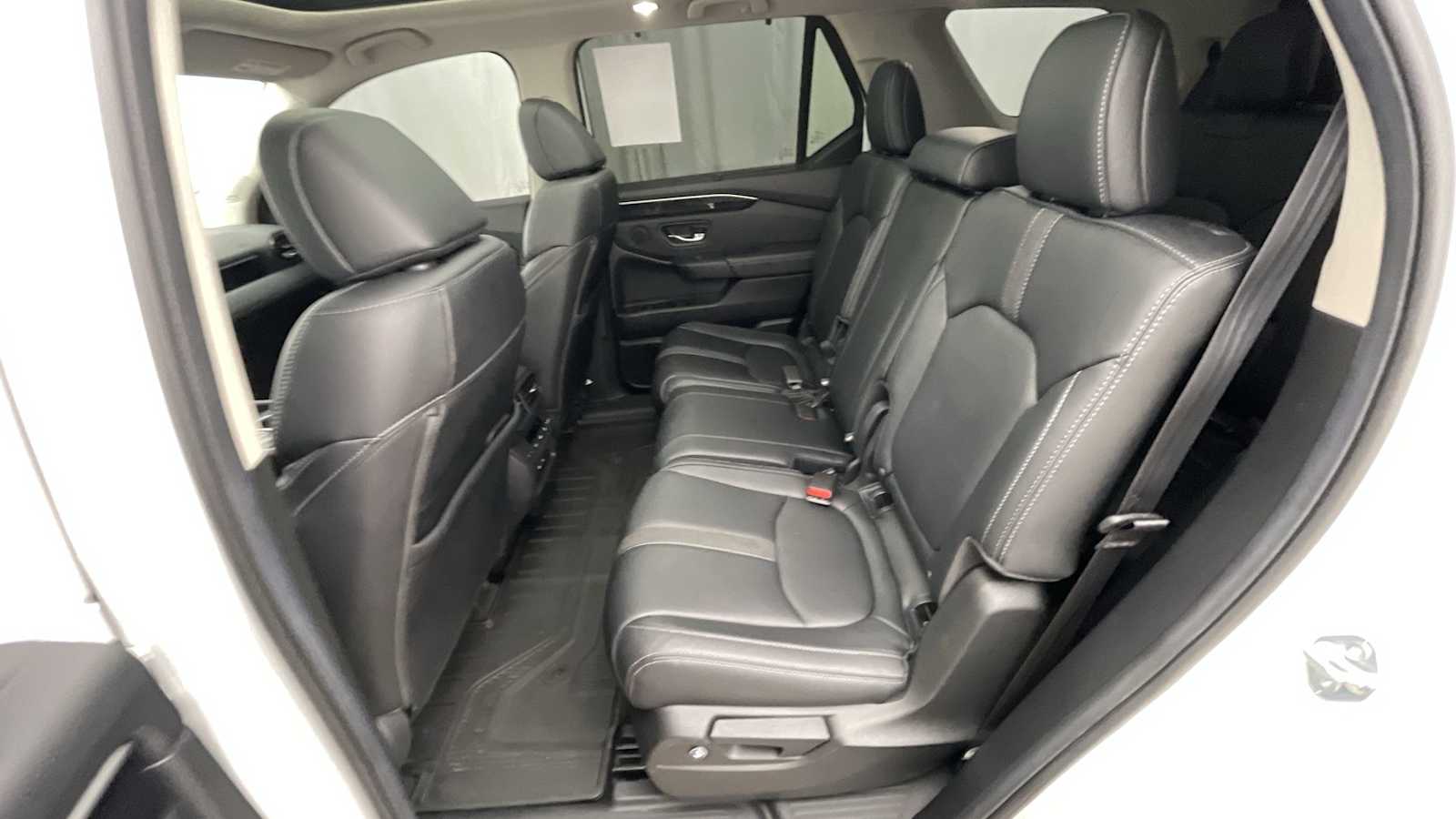 Thumbnail: 2024 Honda Pilot - 10