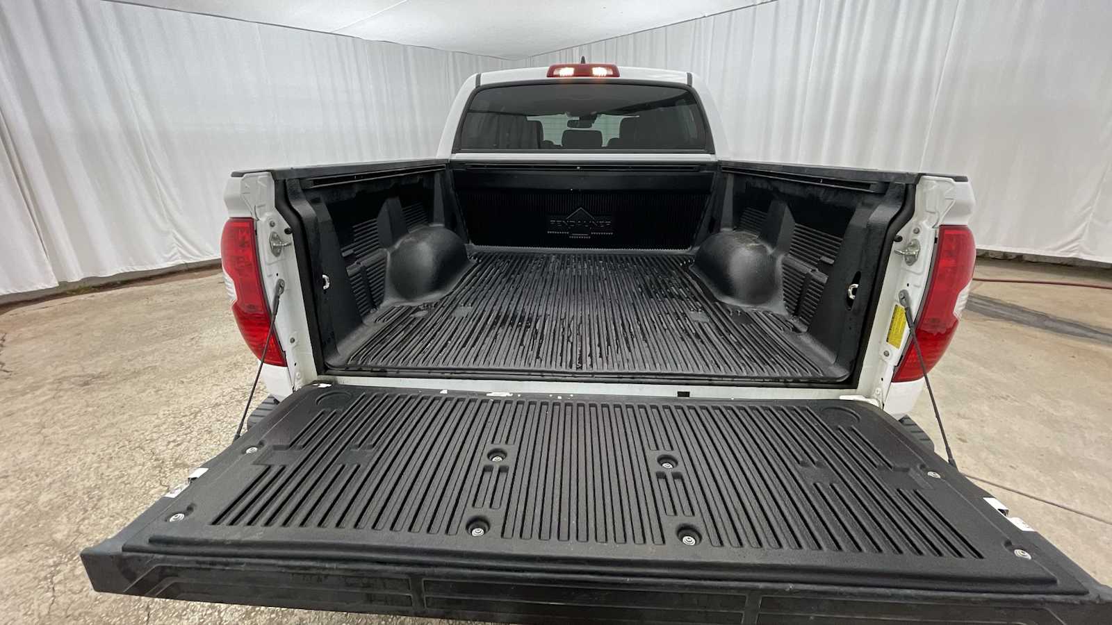 Thumbnail: 2021 Toyota Tundra - 31