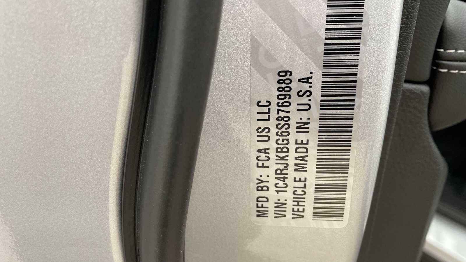 Thumbnail: 2025 Jeep Grand Cherokee - 32