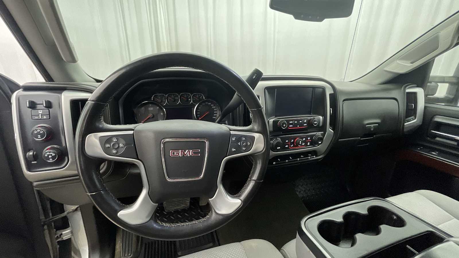 Thumbnail: 2016 GMC Sierra 3500 - 3