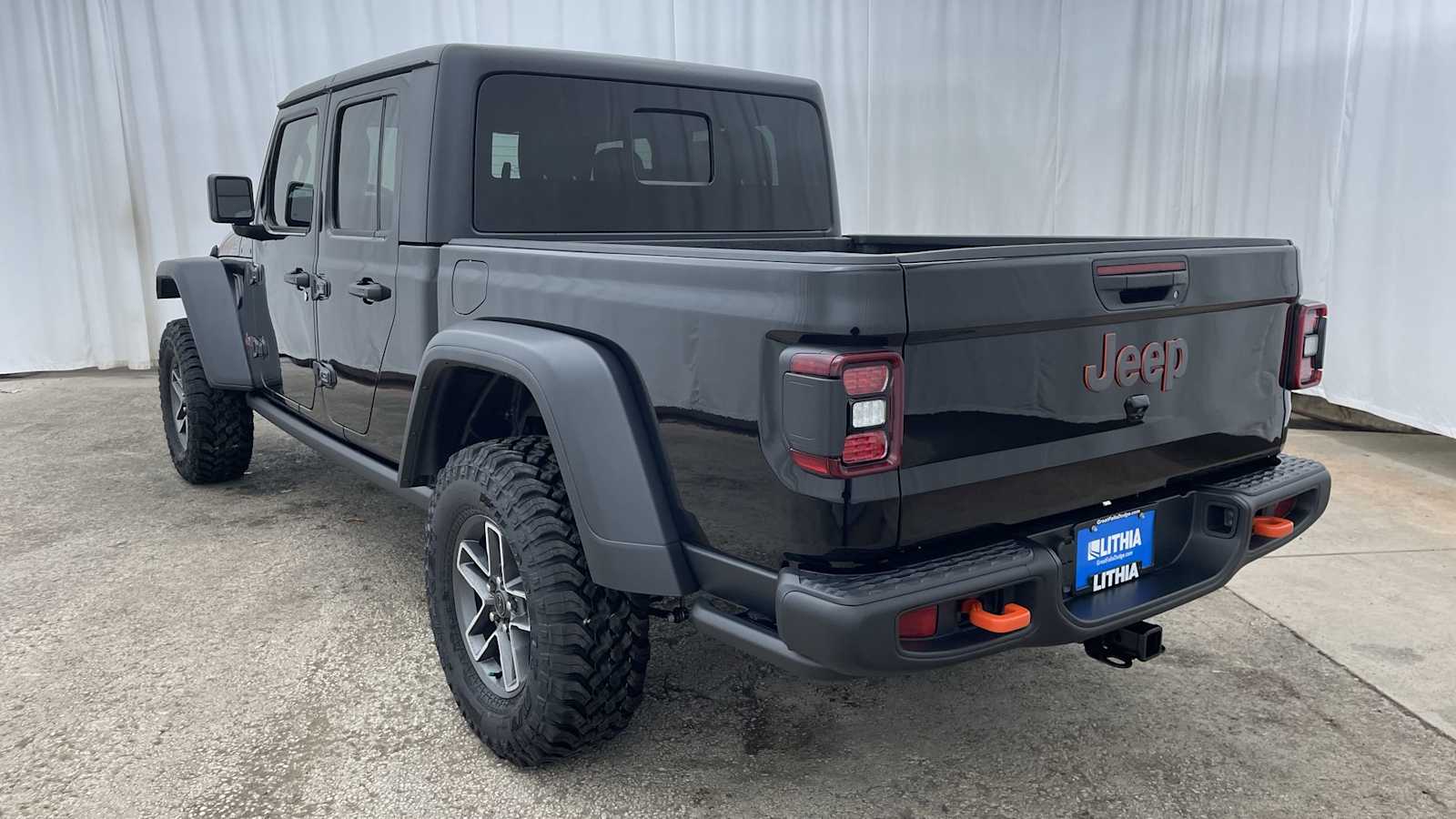 Thumbnail: 2025 Jeep Gladiator - 33