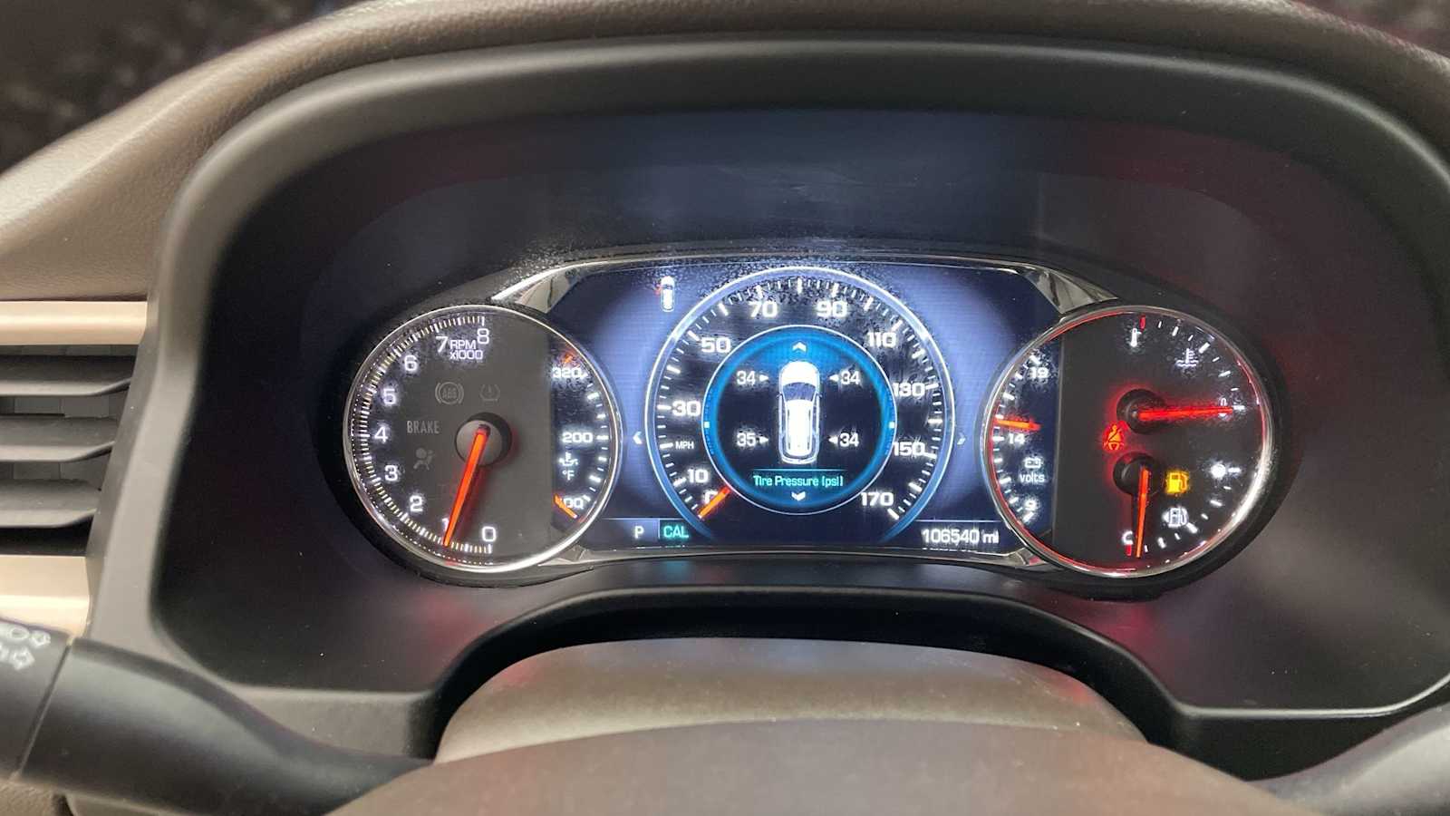 Thumbnail: 2017 GMC Acadia - 24