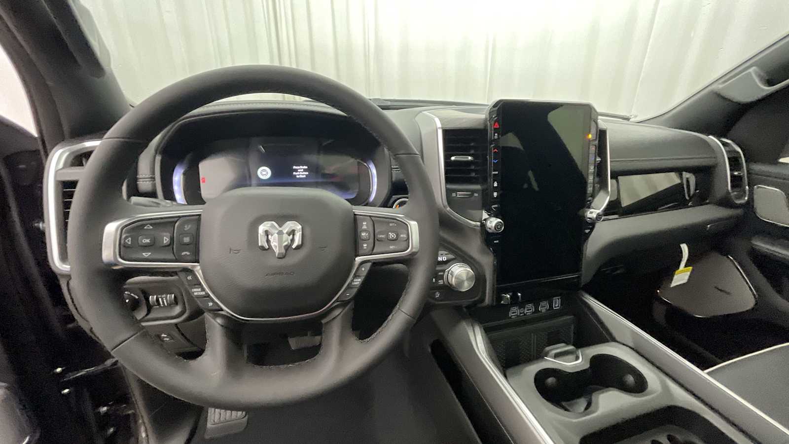 Thumbnail: 2026 RAM 1500 - 3