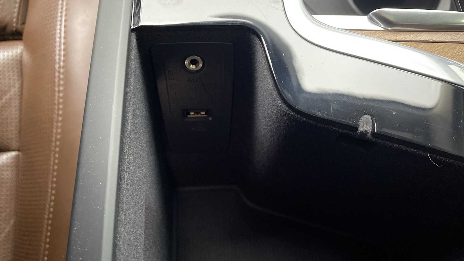 Thumbnail: 2018 Volvo S90 - 21