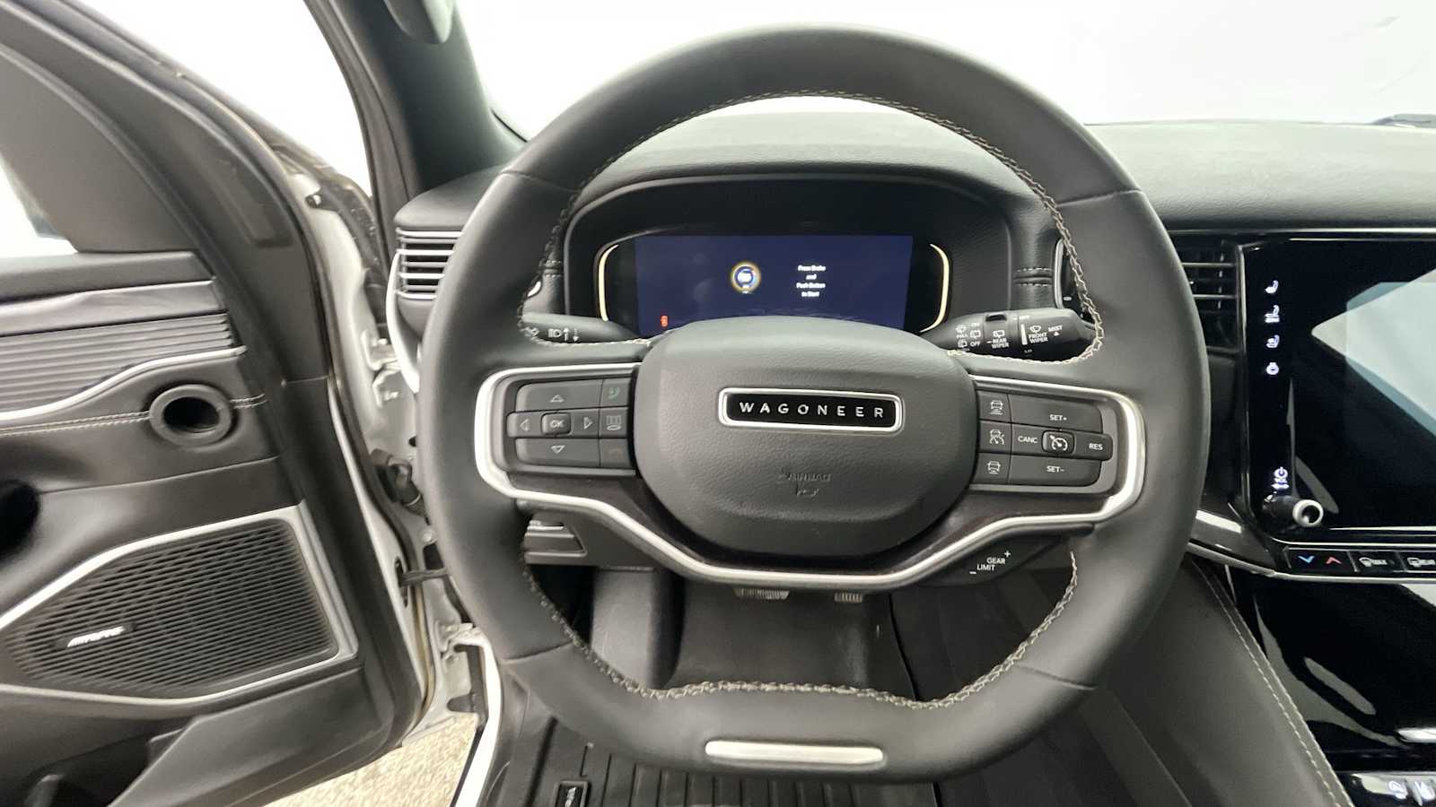 Thumbnail: 2023 Jeep Wagoneer - 12