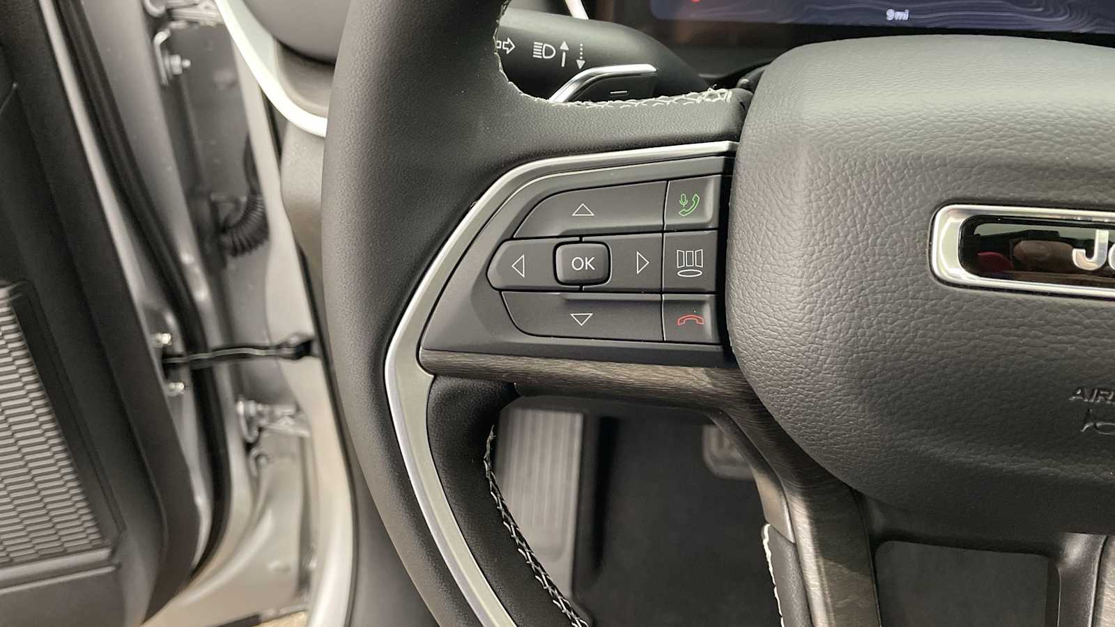 Thumbnail: 2026 Jeep Grand Cherokee - 15