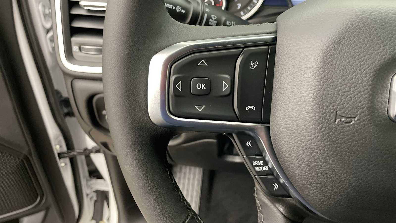 Thumbnail: 2026 RAM 1500 - 13