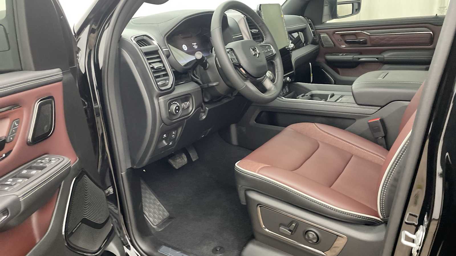 Thumbnail: 2026 RAM 1500 - 2