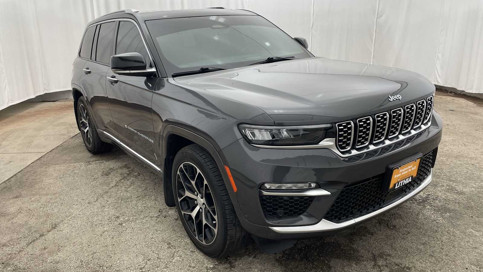 Thumbnail: 2023 Jeep Grand Cherokee - 39