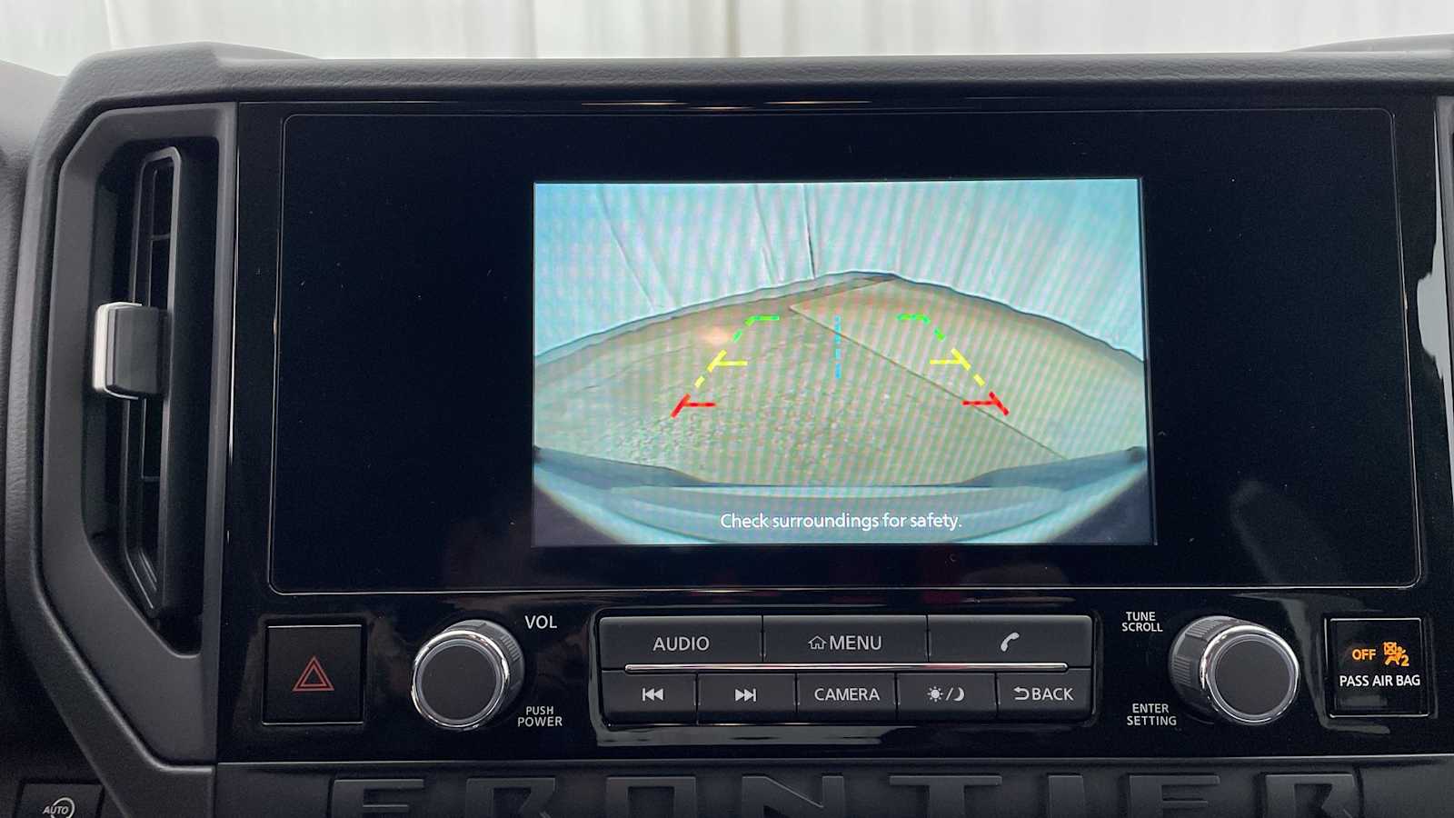 Thumbnail: 2025 Nissan Frontier - 4