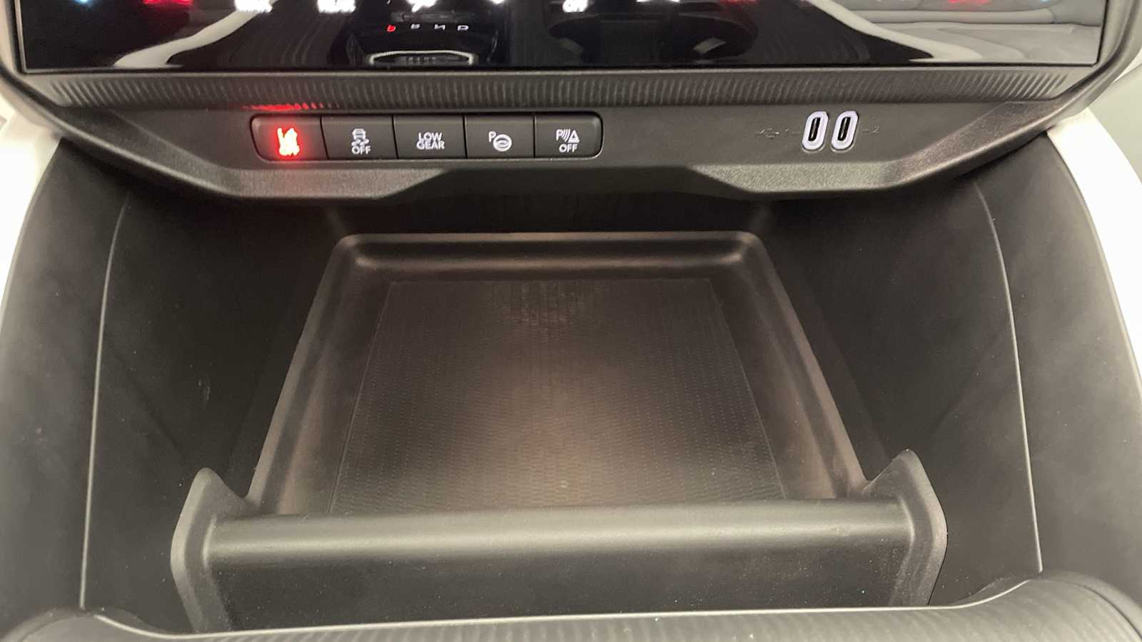 Thumbnail: 2026 Jeep Cherokee - 20