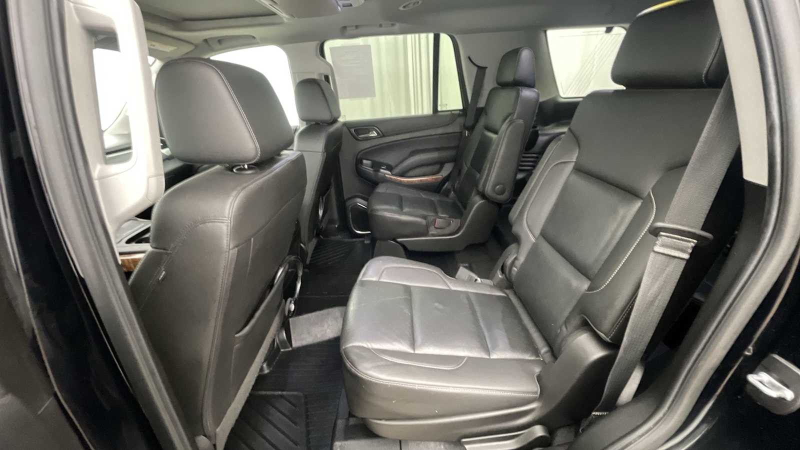 Thumbnail: 2019 Chevrolet Tahoe - 10