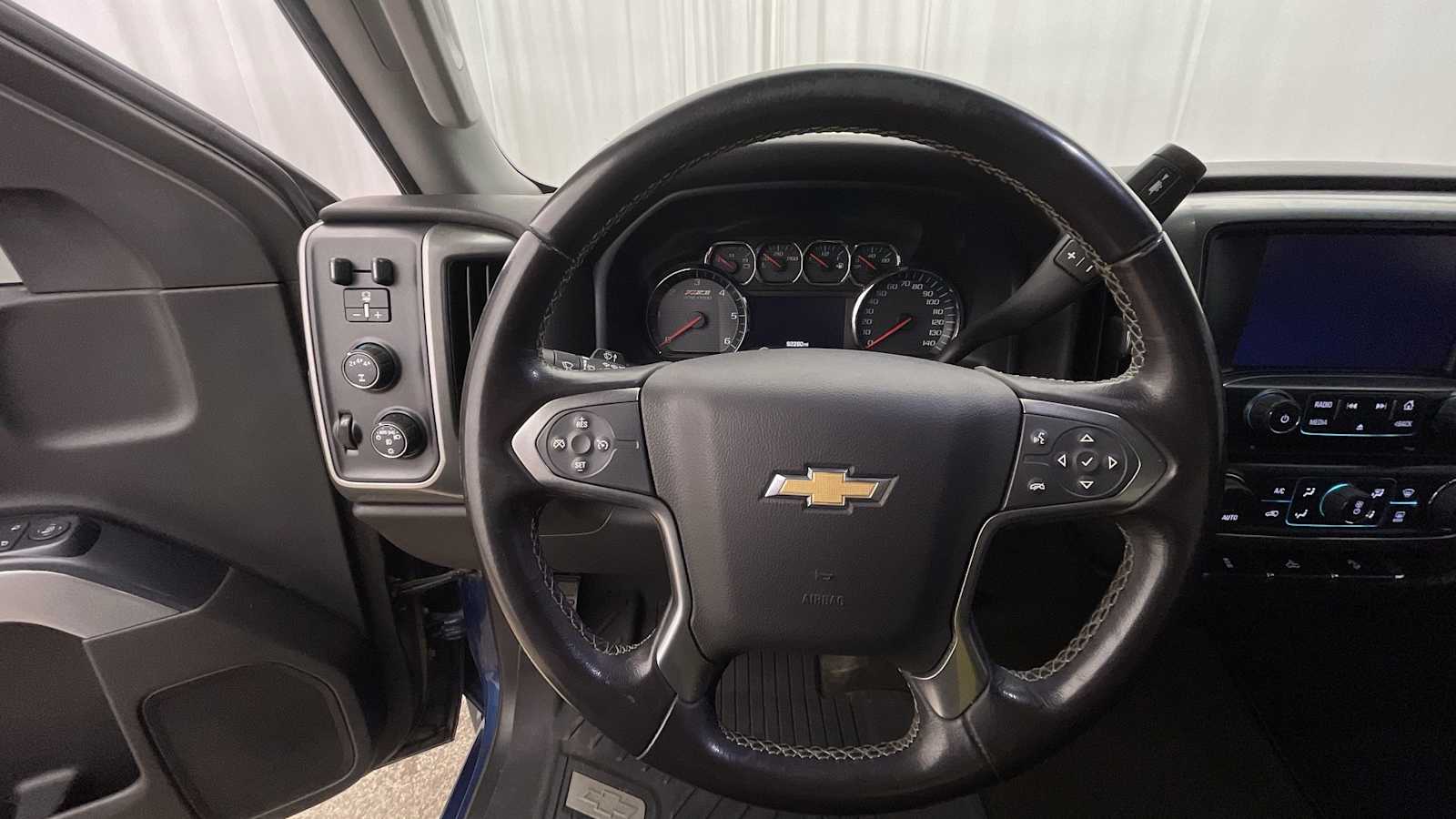 Thumbnail: 2018 Chevrolet Silverado 3500 - 11