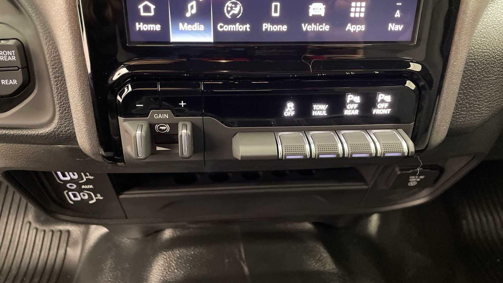 Thumbnail: 2026 RAM 2500 - 23