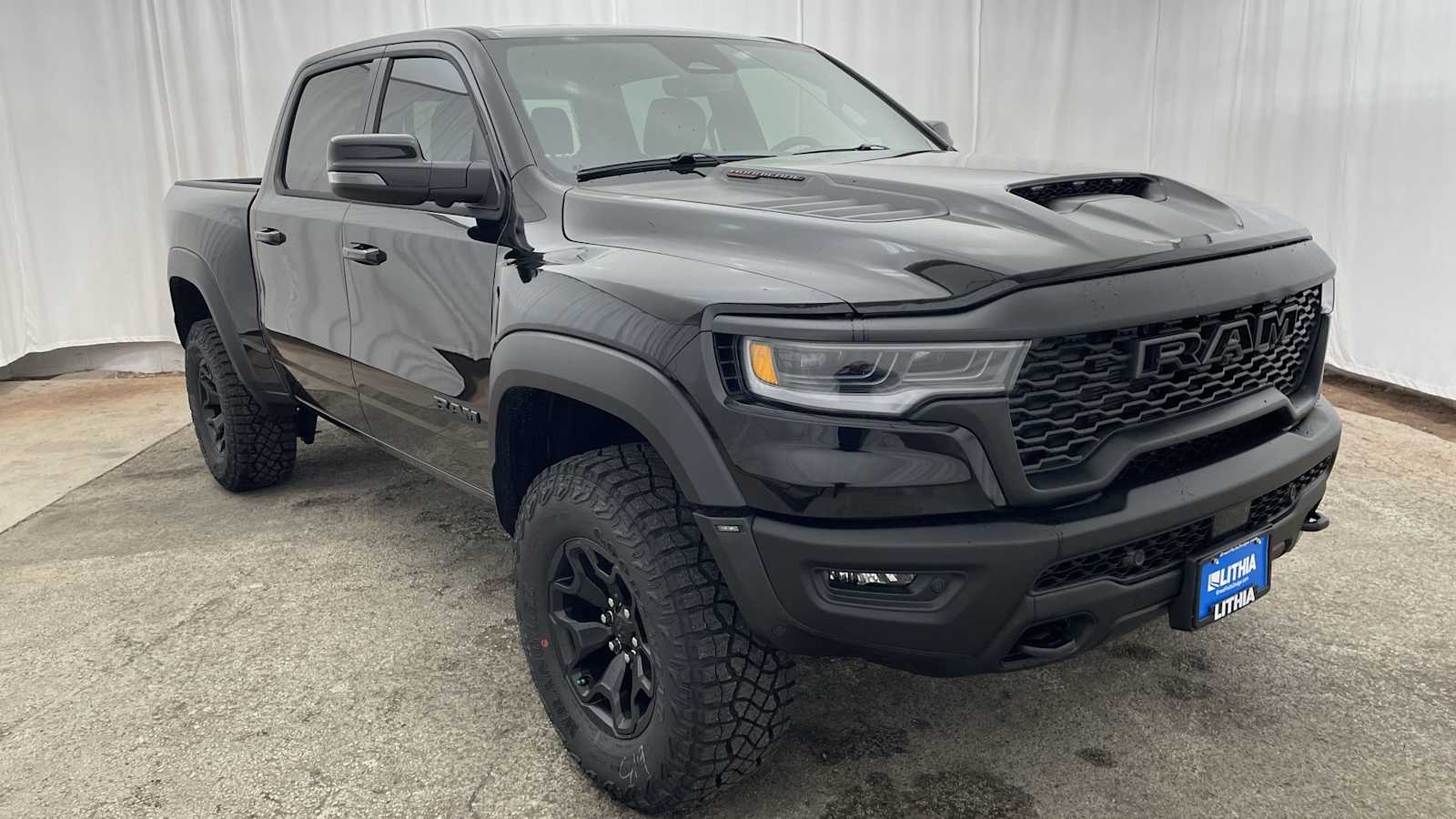 Thumbnail: 2026 RAM 1500 - 37