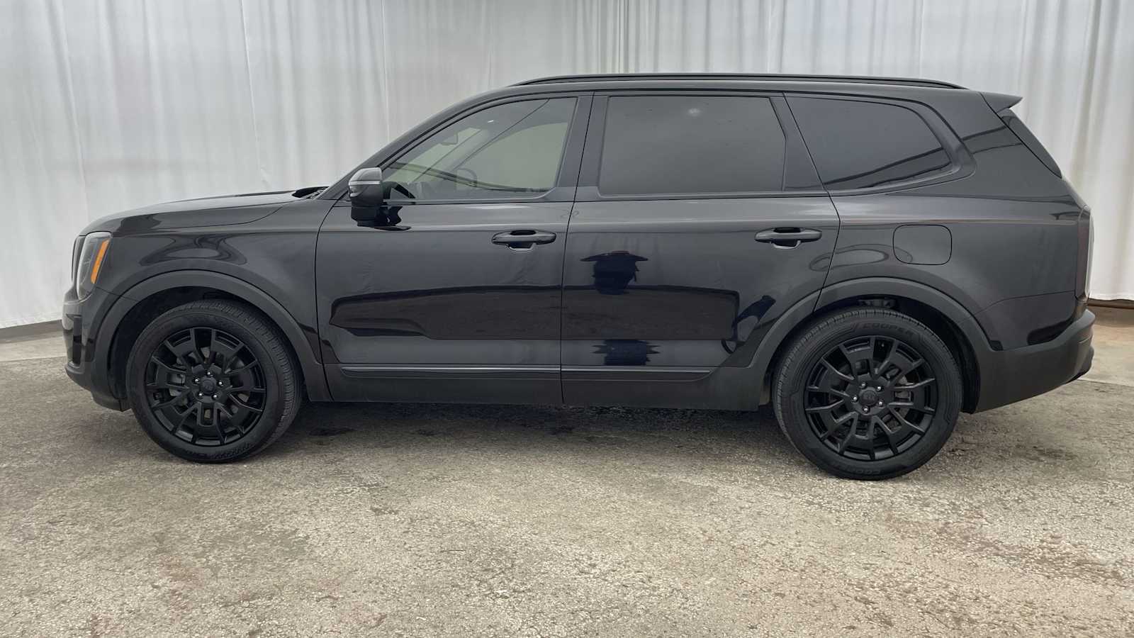 Thumbnail: 2021 Kia Telluride - 34