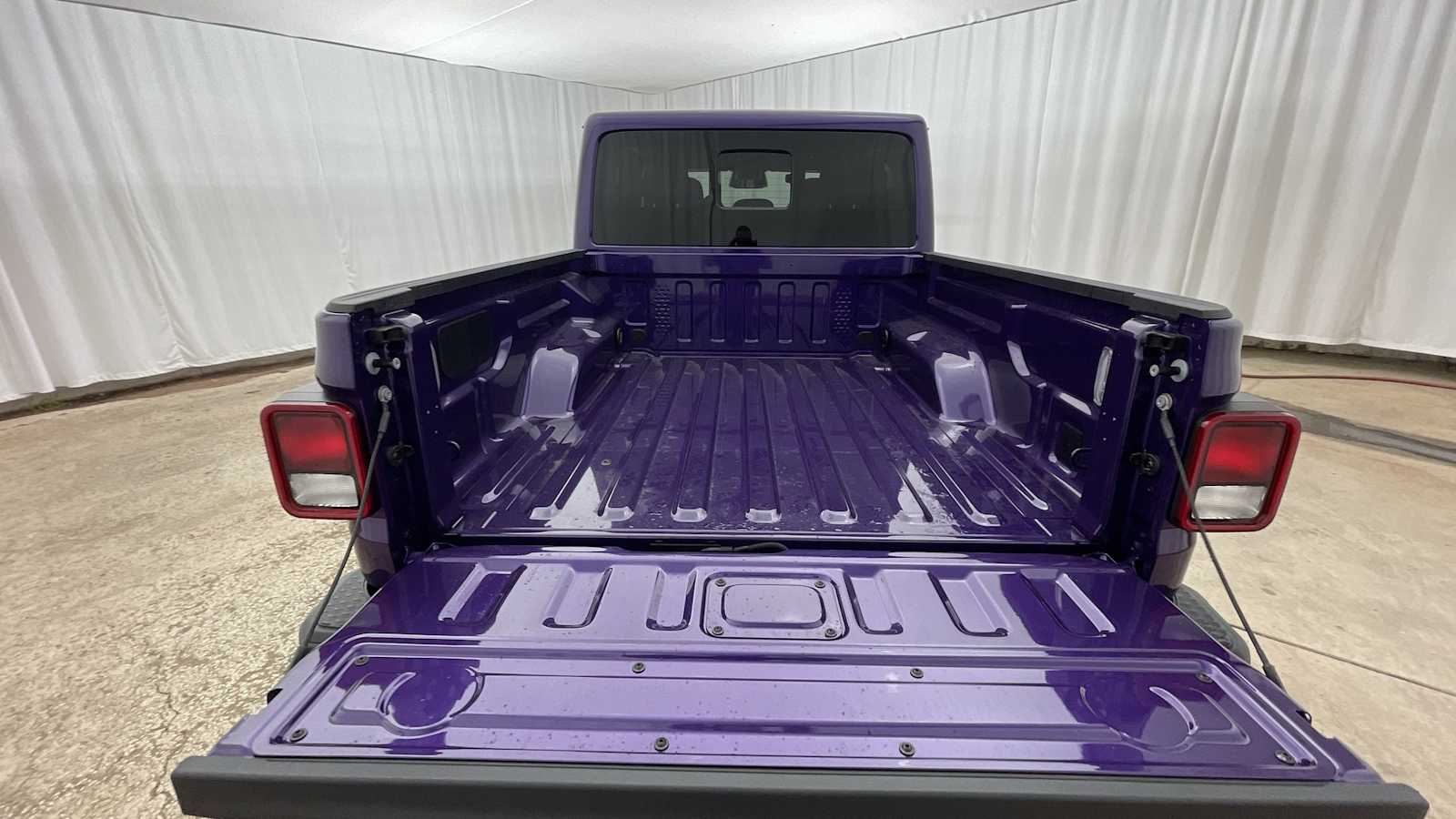 Thumbnail: 2026 Jeep Gladiator - 28