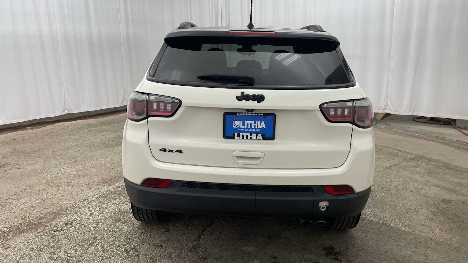 Thumbnail: 2018 Jeep Compass - 28