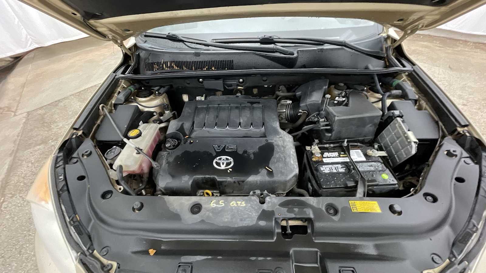 Thumbnail: 2012 Toyota RAV4 - 25