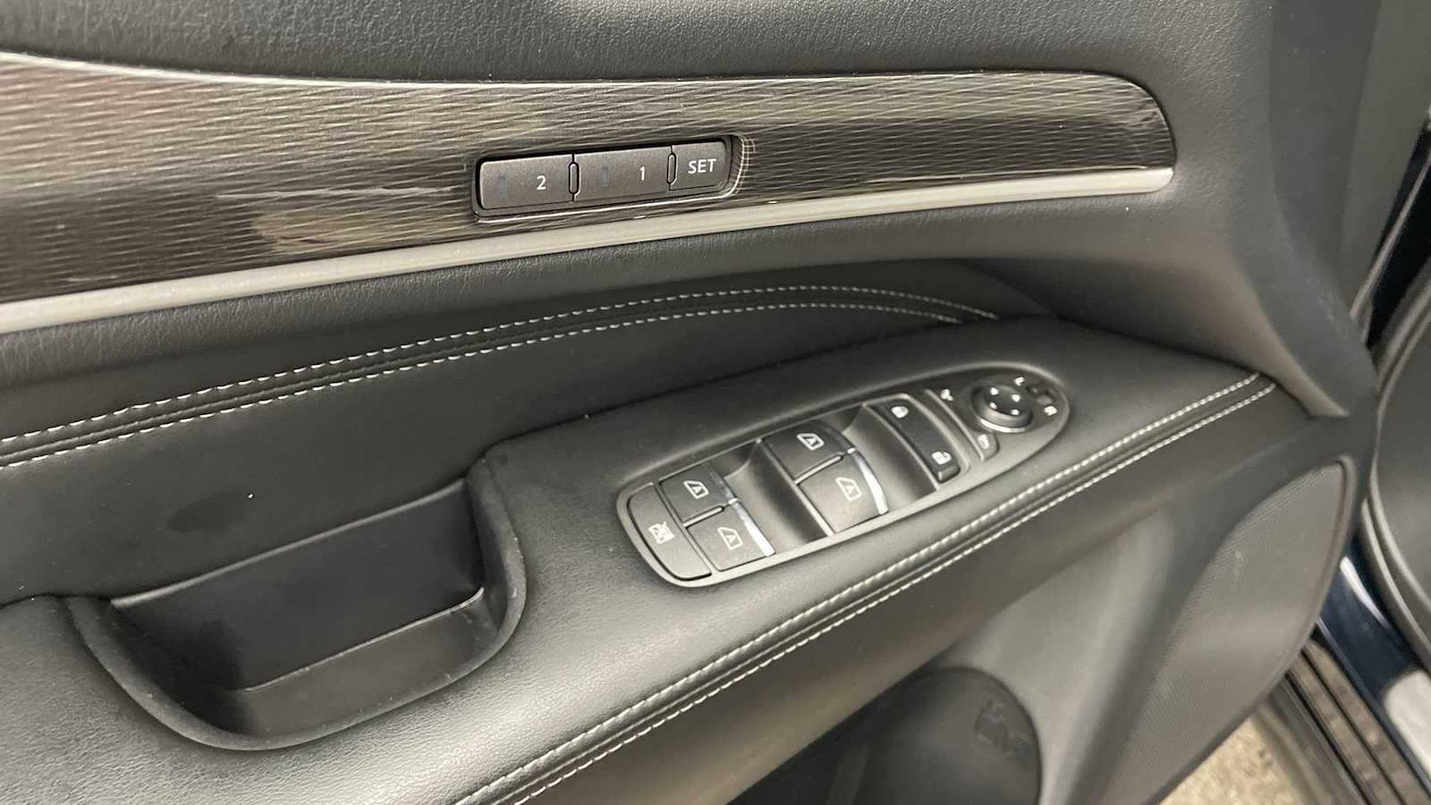 Thumbnail: 2020 INFINITI QX60 - 7