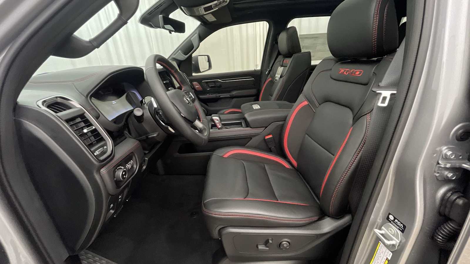 Thumbnail: 2026 RAM 1500 - 6