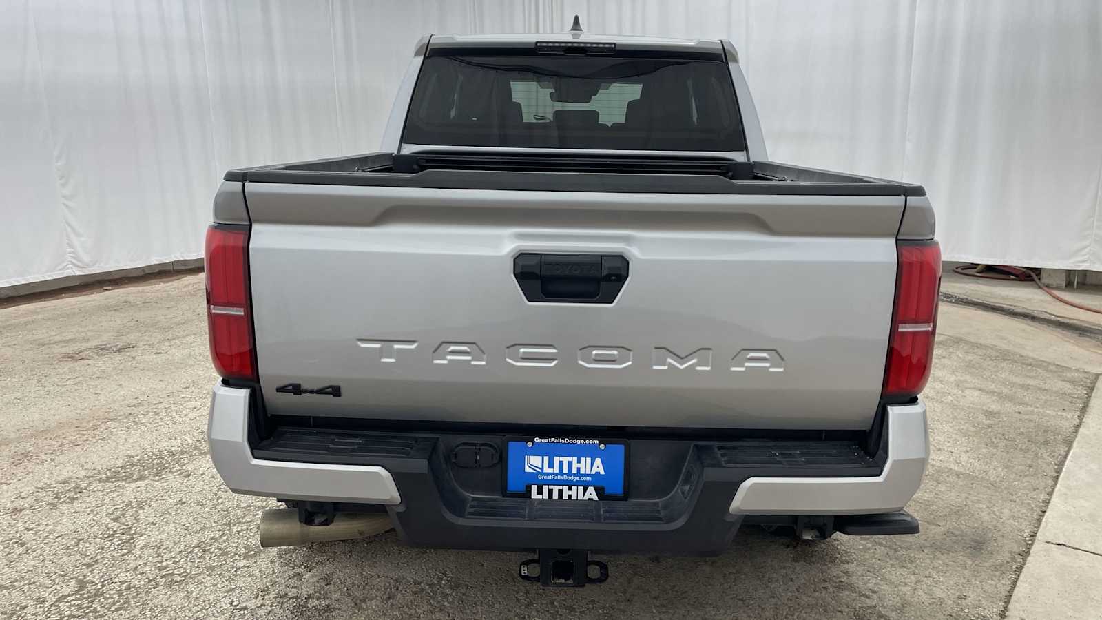 Thumbnail: 2024 Toyota Tacoma - 31