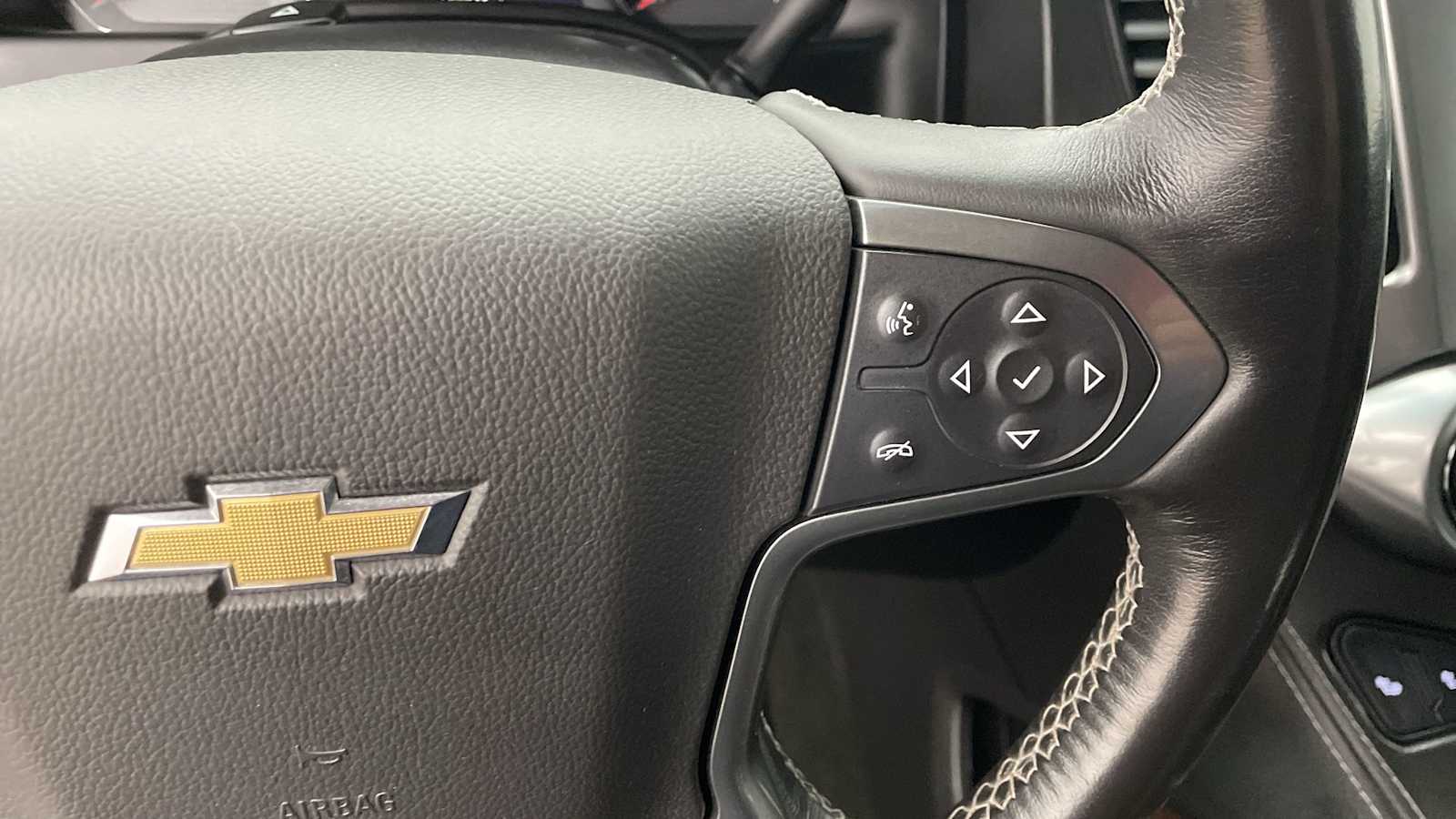 Thumbnail: 2016 Chevrolet Tahoe - 16