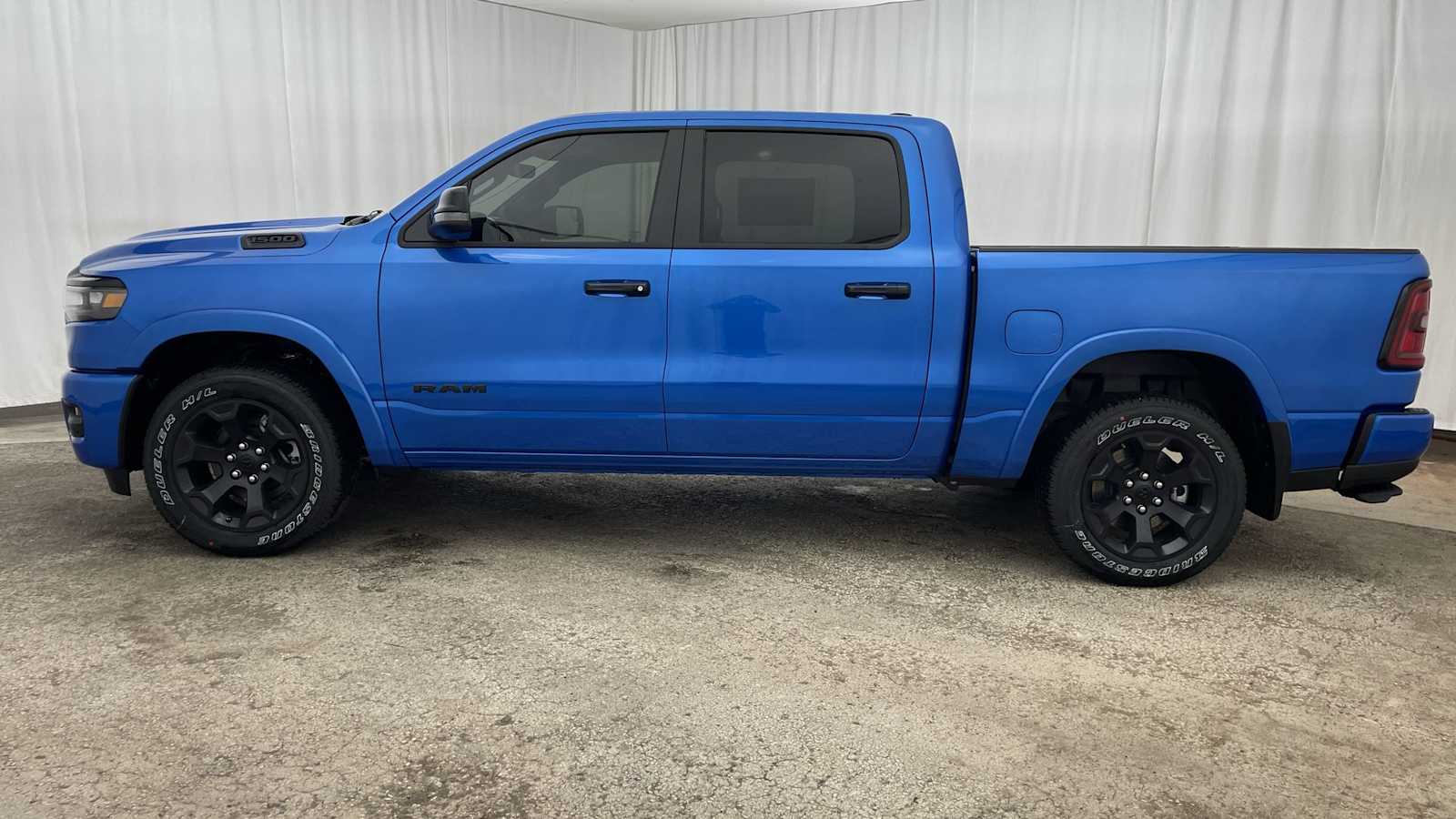 Thumbnail: 2026 RAM 1500 - 32