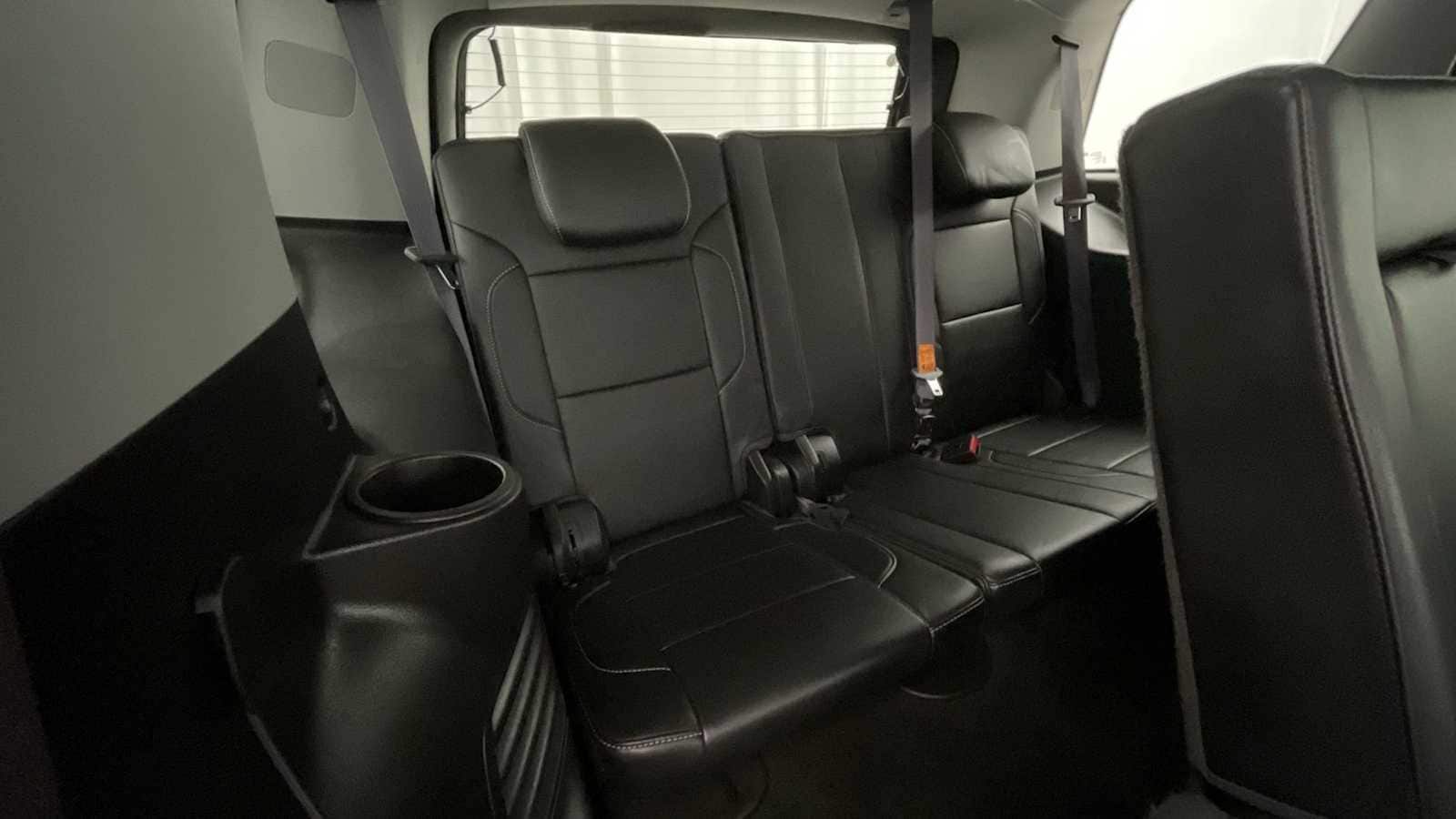 Thumbnail: 2016 Chevrolet Tahoe - 12