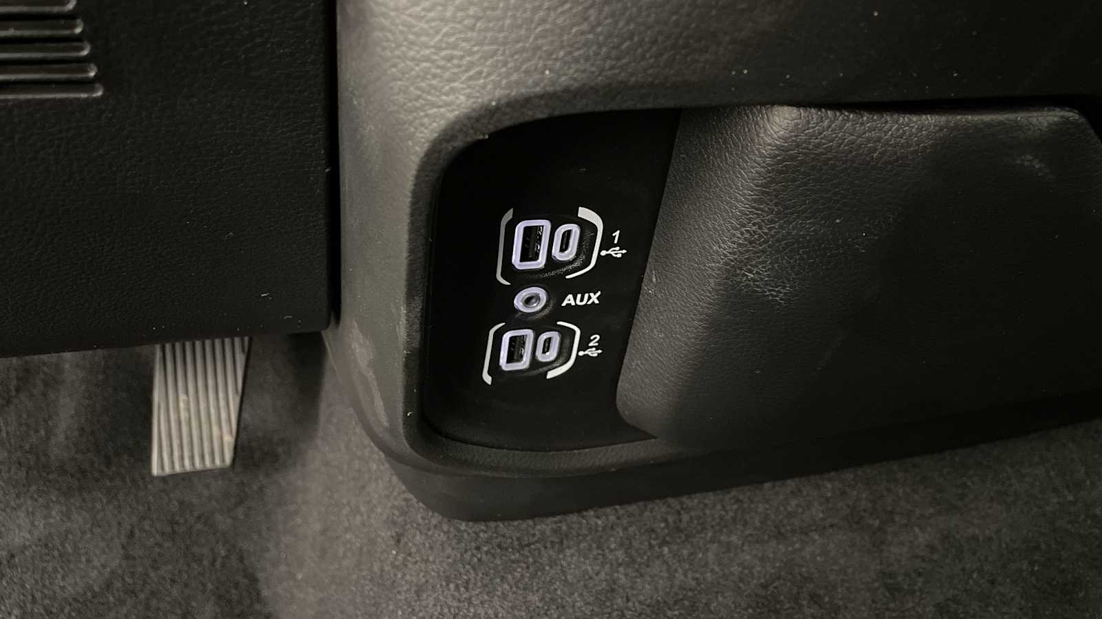 Thumbnail: 2026 RAM 1500 - 18