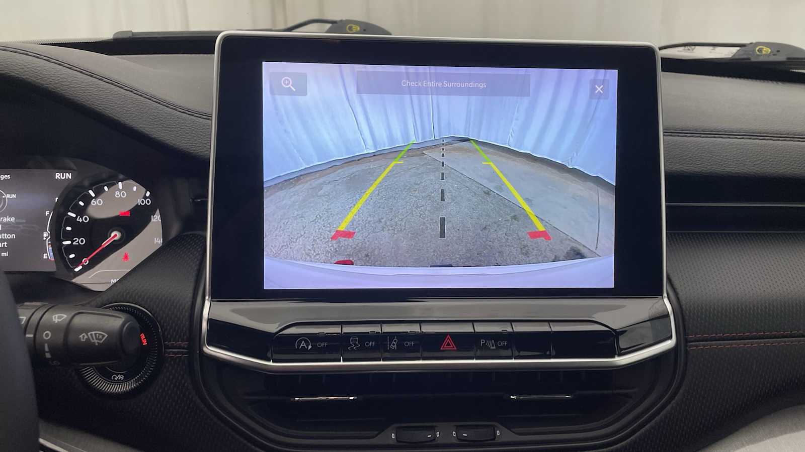 Thumbnail: 2023 Jeep Compass - 4